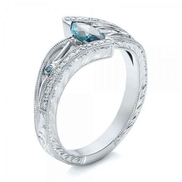 Blue Rhinestone Luxurious Ring for Women
